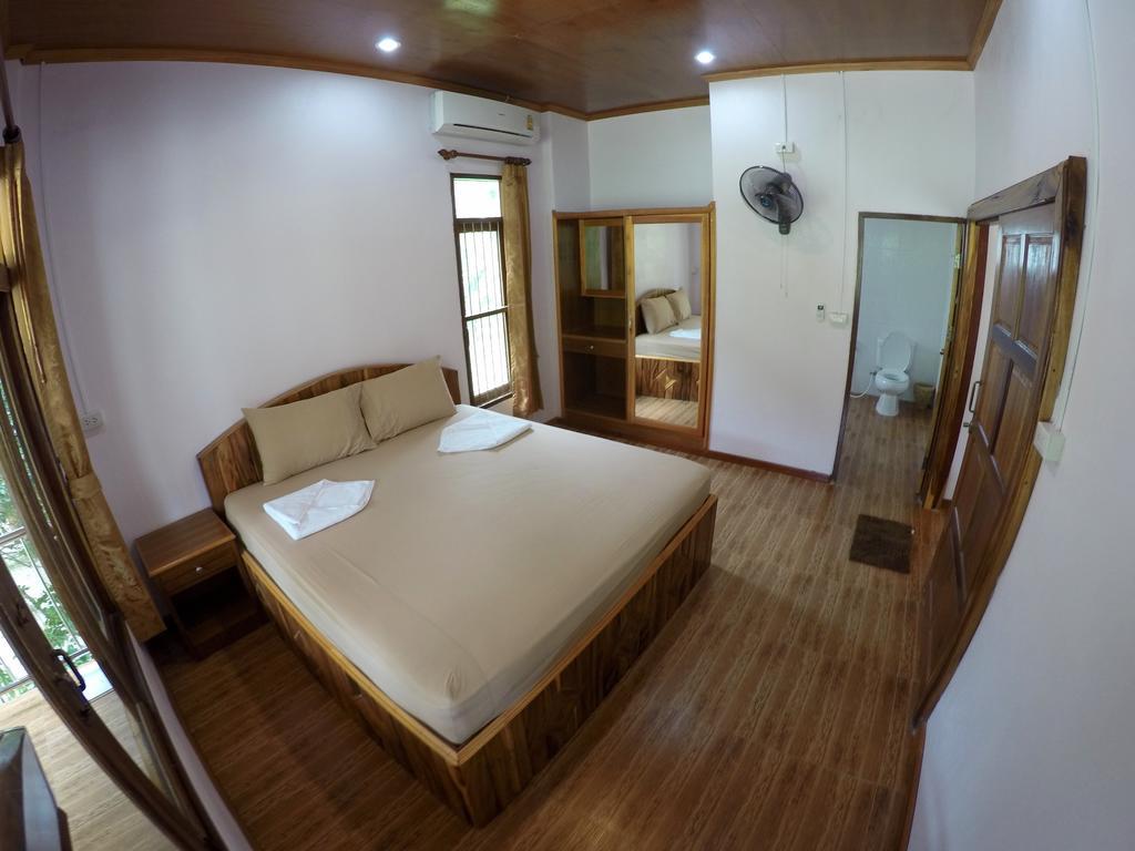 Bor Hin Resort Baan Tai Exterior photo