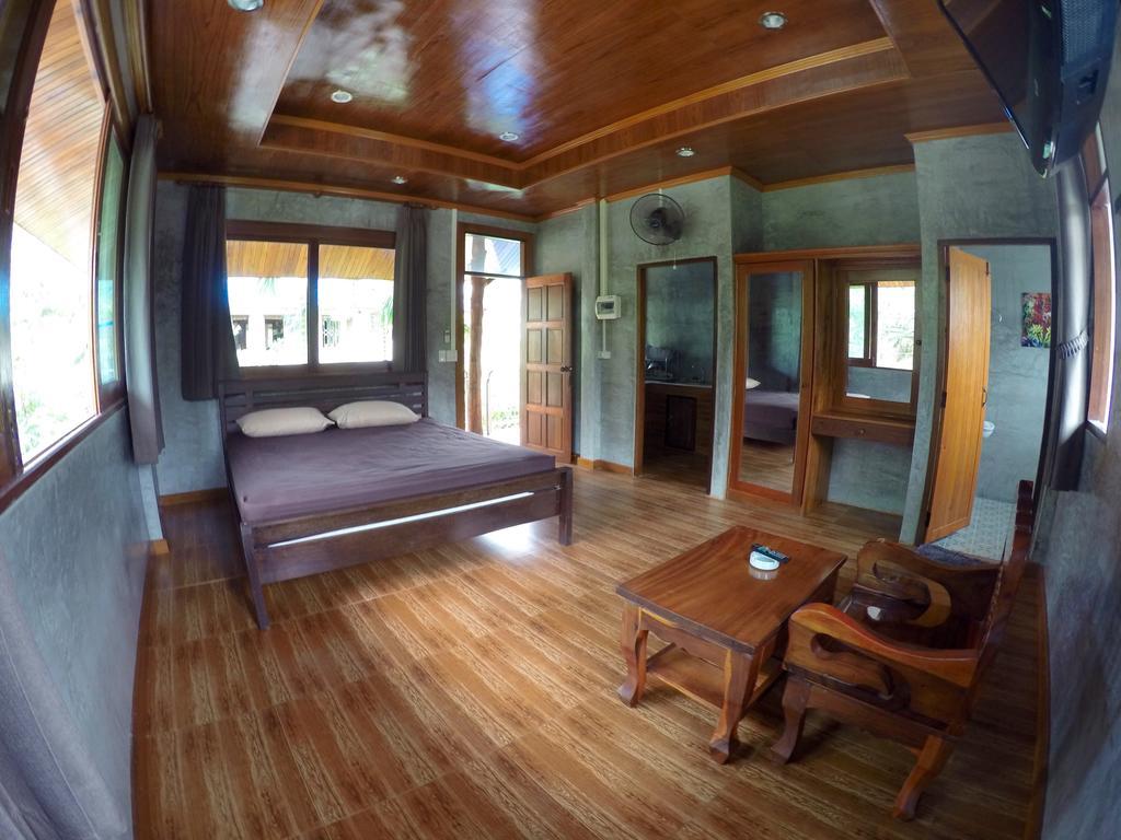 Bor Hin Resort Baan Tai Exterior photo