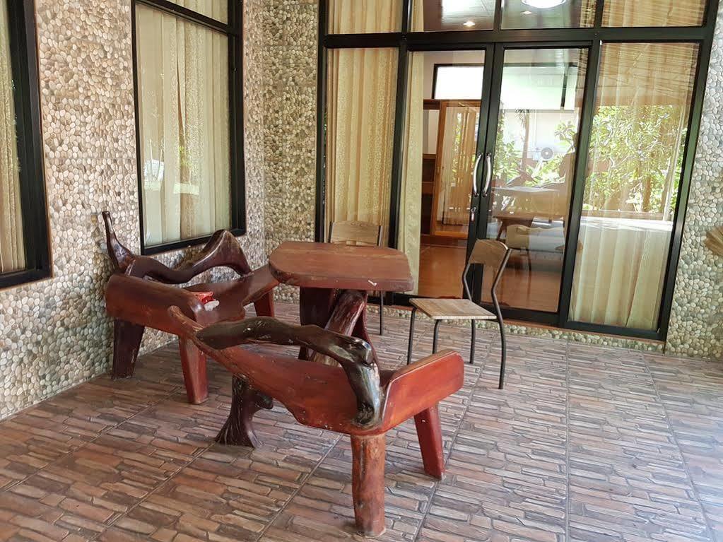 Bor Hin Resort Baan Tai Exterior photo