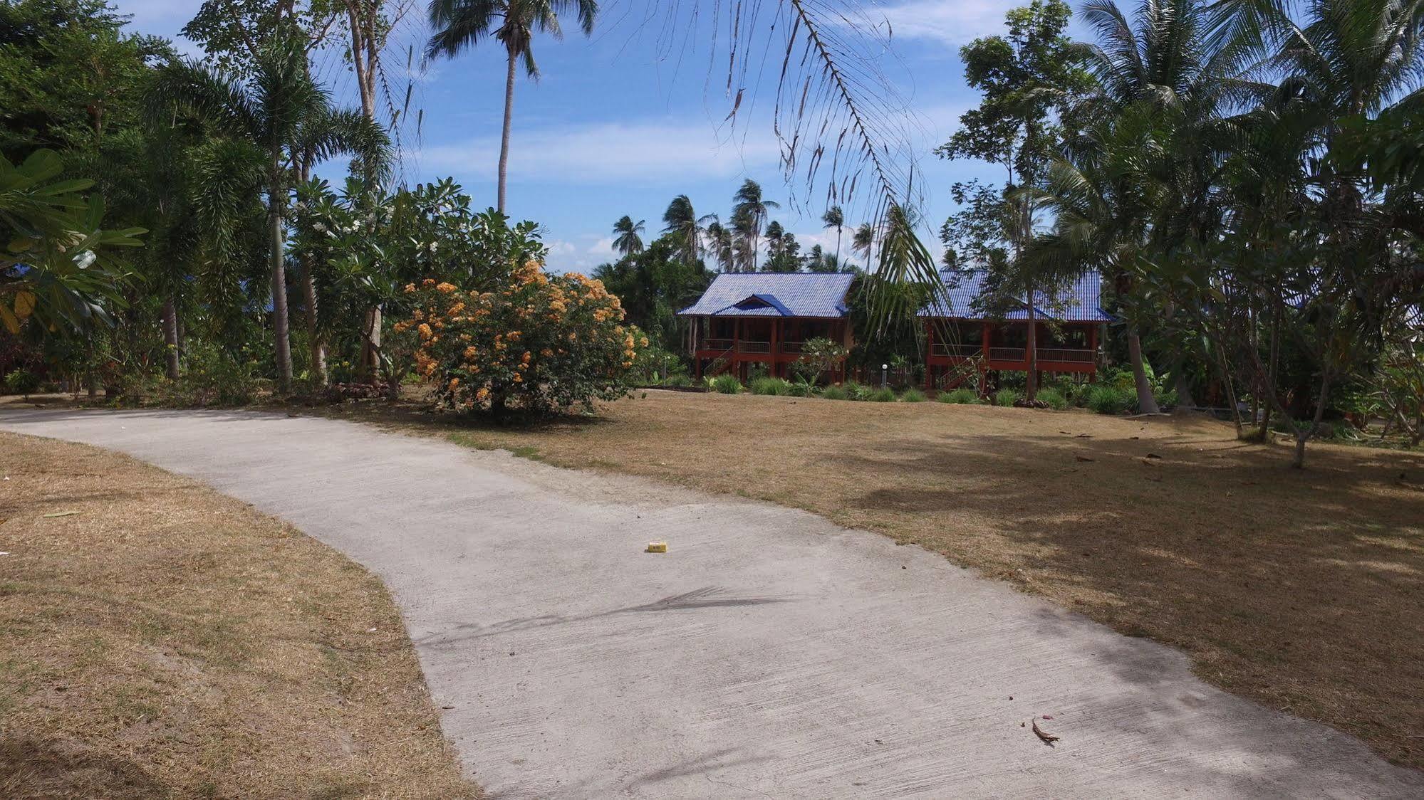 Bor Hin Resort Baan Tai Exterior photo