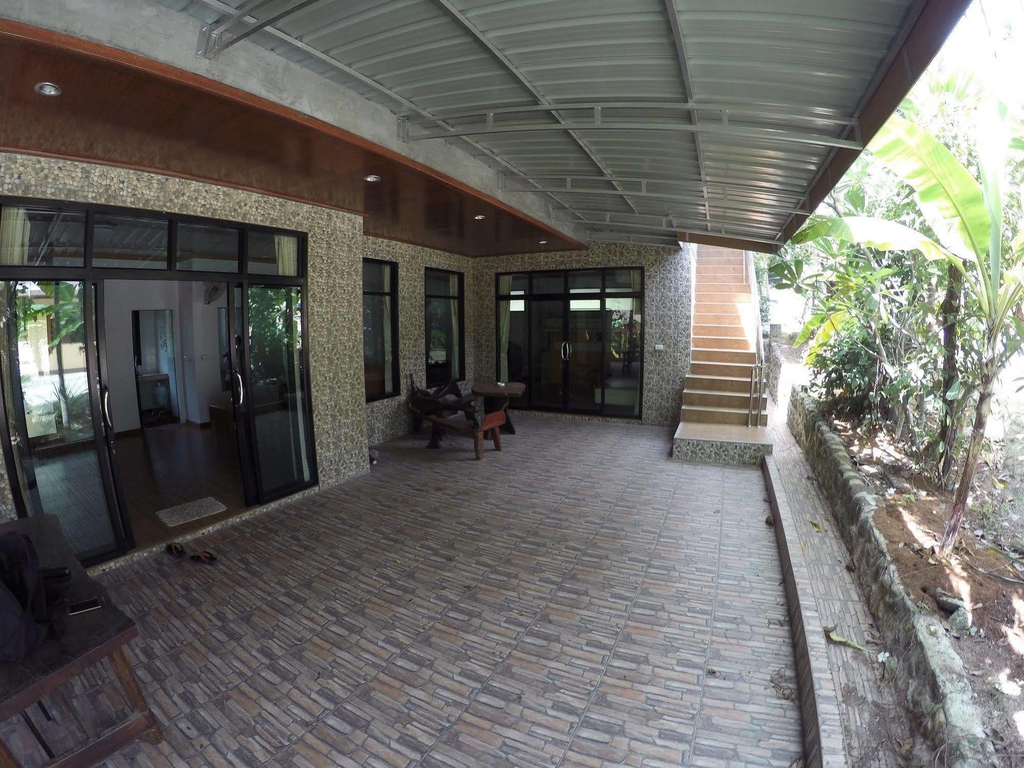 Bor Hin Resort Baan Tai Exterior photo