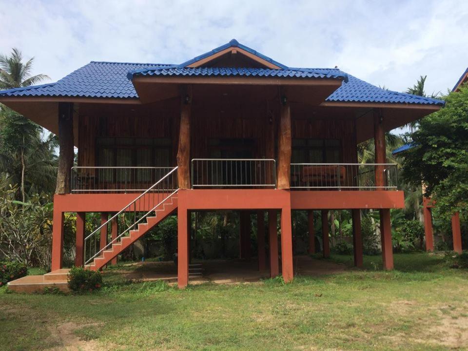 Bor Hin Resort Baan Tai Exterior photo